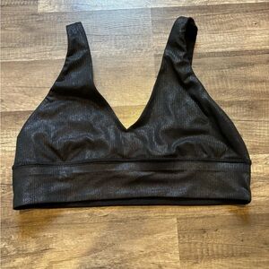 lululemon Align Ribbed V-Neck Bra *Light Support, A/B Cup, *Shine